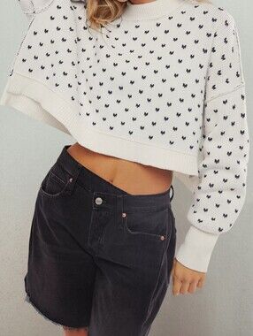 Casual White Knit Crewneck Sweater with Mini Dot Pattern - Women SM L XL